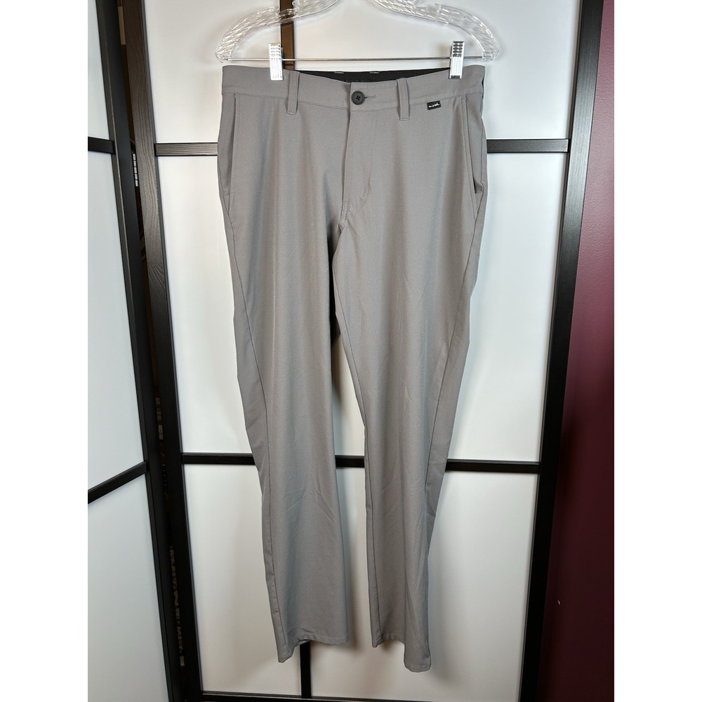 Travis Mathew Golf Pants Men 30 X 30‎ Gray Stretch Performance Khakis